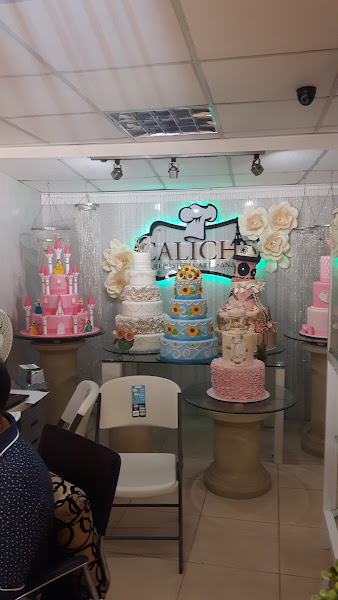 CALICHE REPOSTERIA - Pastry shop in Av. Isabel de Torres