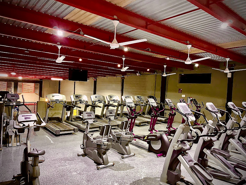 Hi Evolution Gym - Gym in Jardines del Sol