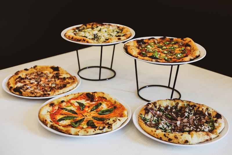 Vicino Pizza Neapolitan Style Pizzeria - Pizza restaurant in Coeur d'Alene