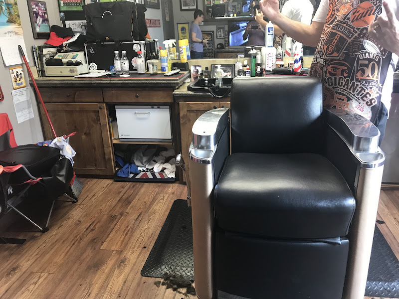 Plaza Barber Shop