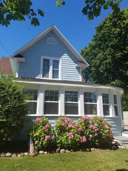LSA BEACH HOUSE - Vacation home rental agency in South Haven