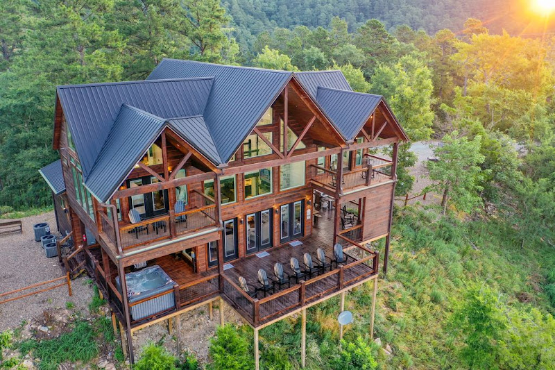 Thompson Cooke Salt Real Estate Broken Bow