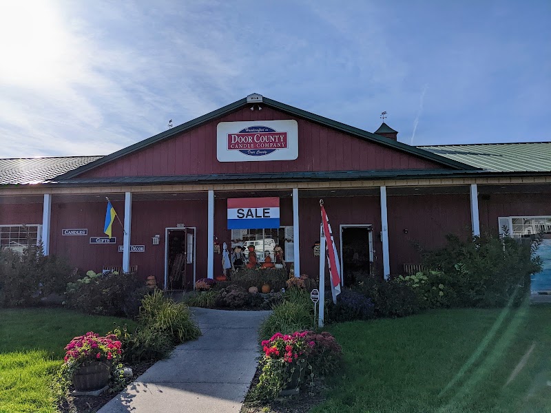 Door County Candle Company & Candle Bar - Candle store in Sturgeon Bay