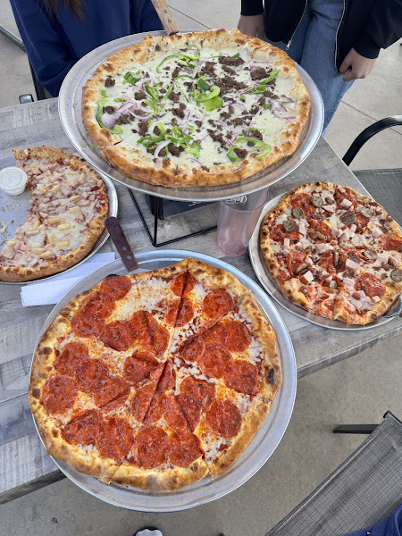 Mountain Pizza and Taproom - Pizza restaurant in Pagosa Springs