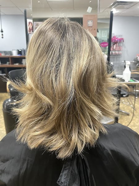 Wanderlust Beauty Bar