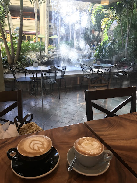 Kai Coffee Hawaii at Hyatt Regency Waikiki - Coffee shop in Honolulu