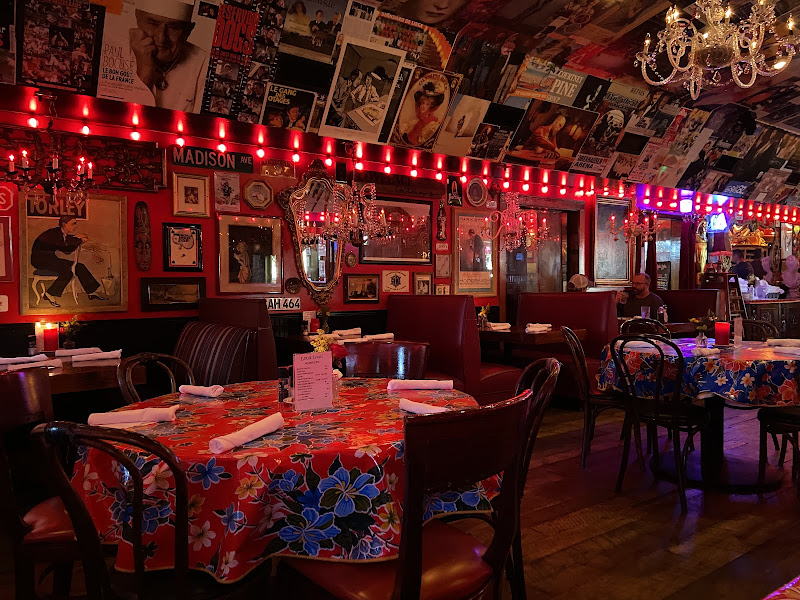 Louis Louis - Seafood restaurant in Santa Rosa Beach