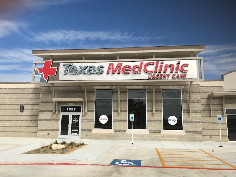 Texas MedClinic Urgent Care - Oak Run - Doctor in New Braunfels