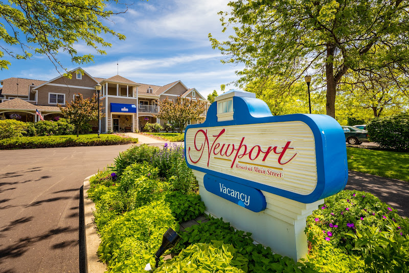 Newport Resort - Resort hotel in Egg Harbor