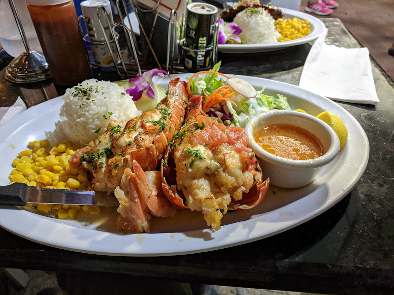 Blue Water Shrimp & Seafood Hilton Hawaiian Village - Seafood restaurant in Honolulu