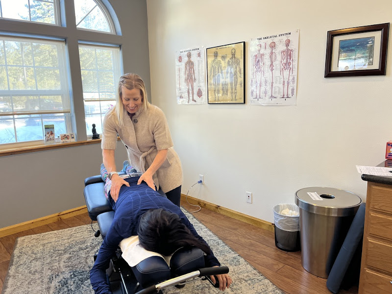Casto Chiropractic: Casto Nichole L DC