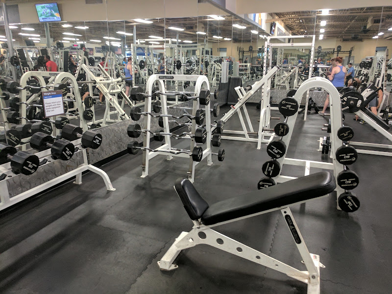 24 Hour Fitness