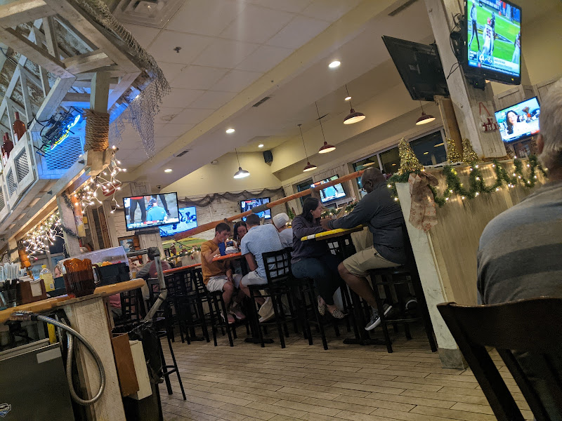 Palm Point Shopping Plaza - Shopping mall in Orange Beach