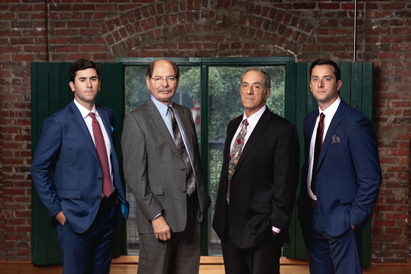 Gross & Schuster Injury Lawyers Navarre