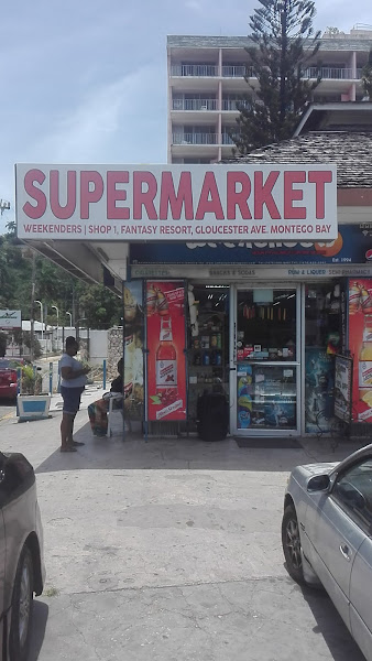 Weekenders Gift Shop & Convient Store - Grocery store in Montego Bay