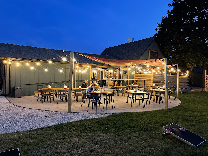 Twelve Eleven Wine Bar + Provisions - Wine bar in Sister Bay