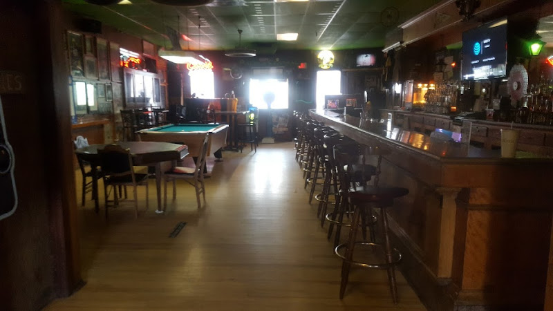 Sports Page Bar - Sports bar in Elkhorn