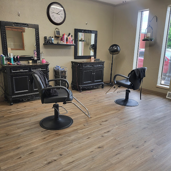 Barber Arms - Barber shop in West Salem