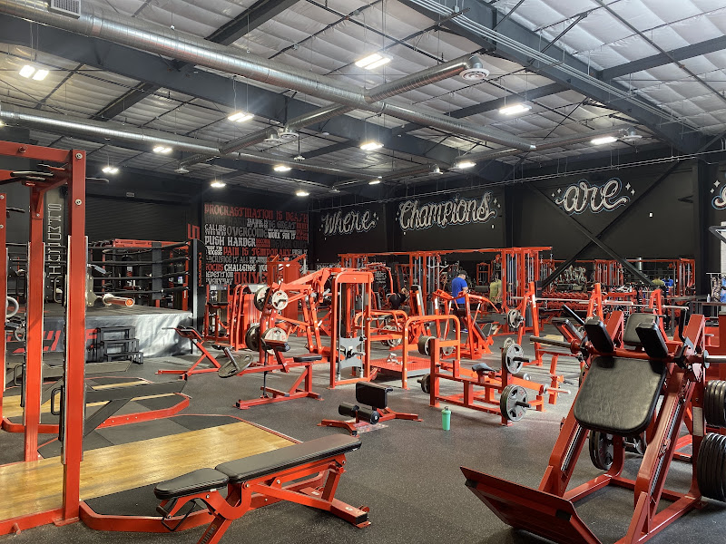 Self Made Training Facility Palm Springs | Personal Fitness Center - Fitness center in Palm Springs