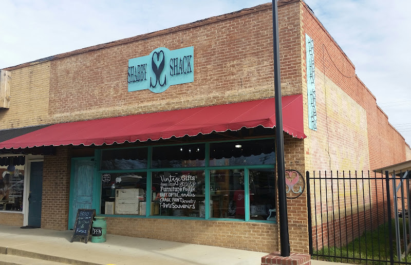 Shabby Shack - Home goods store in Broken Bow