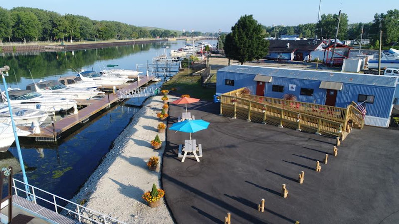 Chicago Yacht Works Sunset Bay Marina - Marina in Chicago