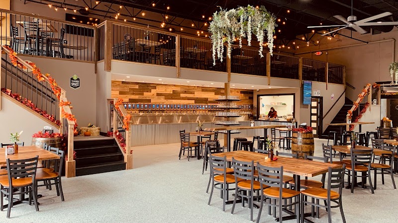 Geneva Tap House - Bar in Lake Geneva
