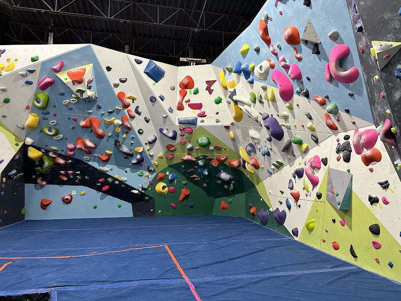Steamboat Climbing Collective - Rock climbing gym in Steamboat Springs