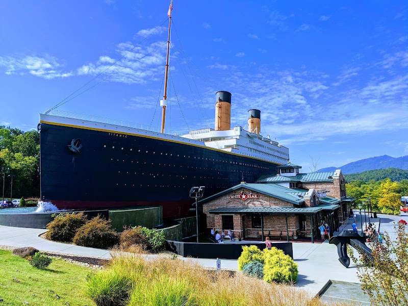 Titanic Museum Attraction - Tourist attraction in Pigeon Forge