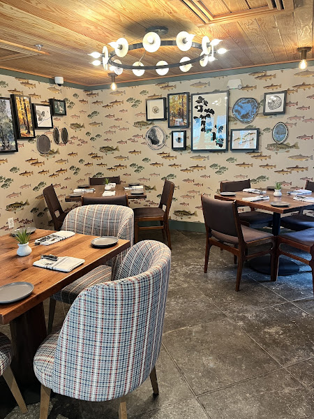 The Heirloom Room: Creekside Restaurant & Bar