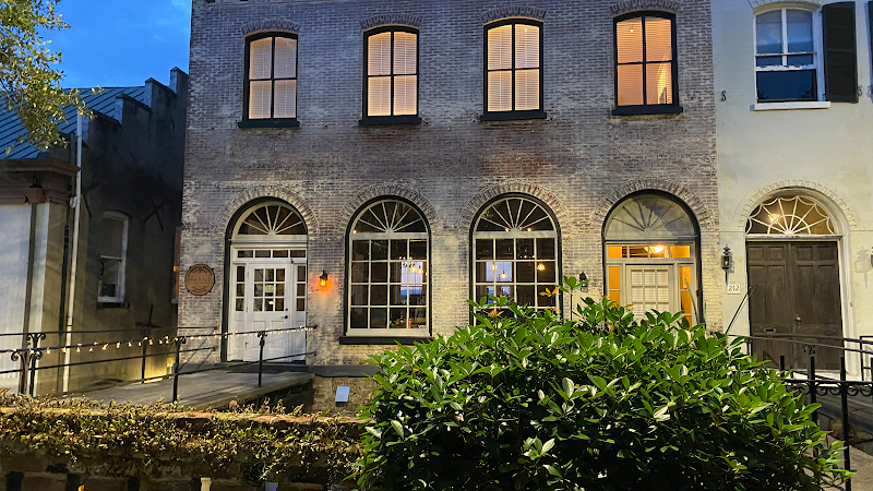 208 Wine Bar - Wine bar in Savannah