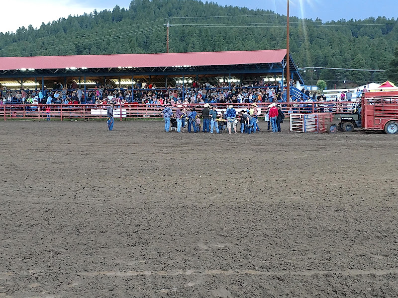 RED RYDER® ROUNDUP® Rodeo Grounds