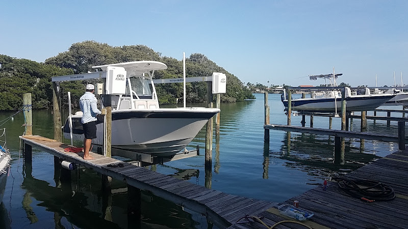 Marina Bay of St Pete Beach - Marina in St Pete Beach
