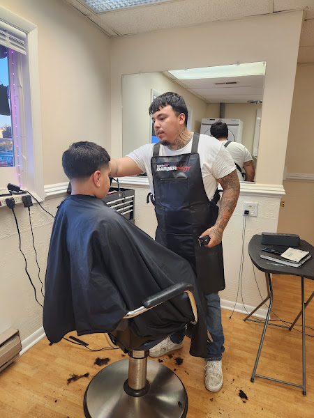 FastCuts - Barber shop in Elkhorn