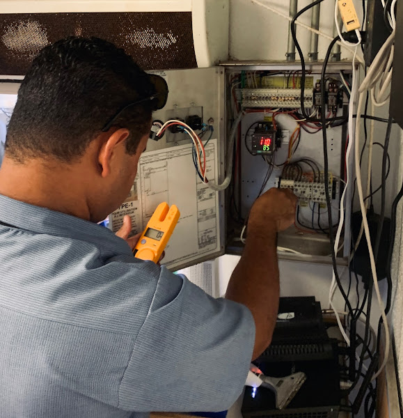 Mr. Electric of Sarasota