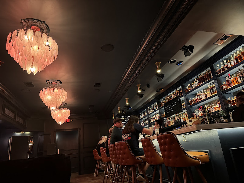 Alibi - Cocktail bar in Gatlinburg