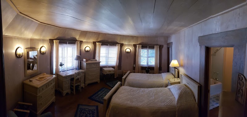 Emerald Bay Boat Camp photo