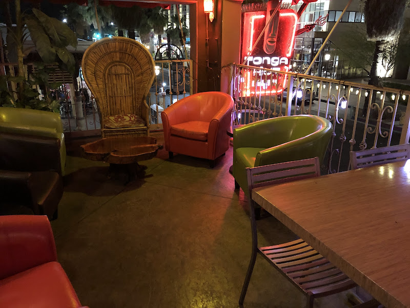 The Tonga Hut Restaurant and Tiki Bar - Bar in Palm Springs