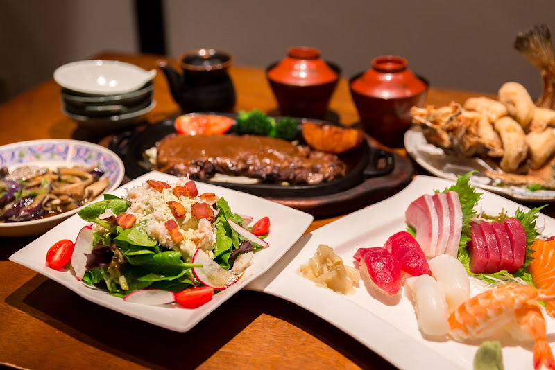 Izakaya Nonbei - Sushi restaurant in Honolulu