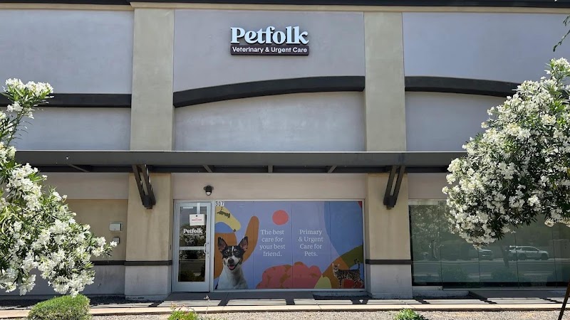 Petfolk Veterinary & Urgent Care - Scottsdale - Veterinarian in Scottsdale