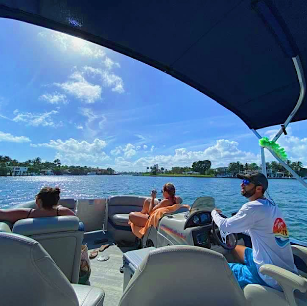 Staying Afloat Party Boat - Boat tour agency in Tampa
