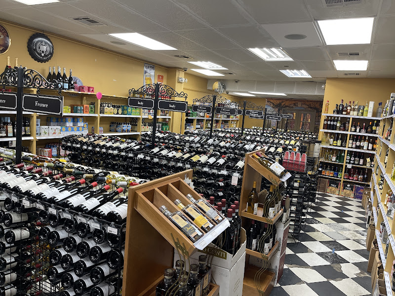 Vieux Carre' Wine & Spirits