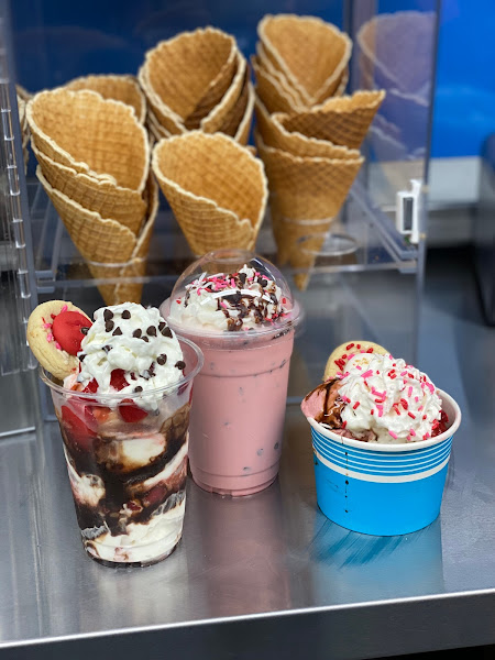 Turtle Roll Homemade Ice Cream & Shaved Ice - Navarre