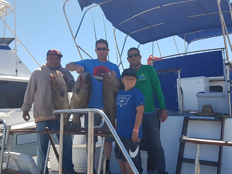 Federicos Fishing Charters - Fishing charter in Recinto Portuario