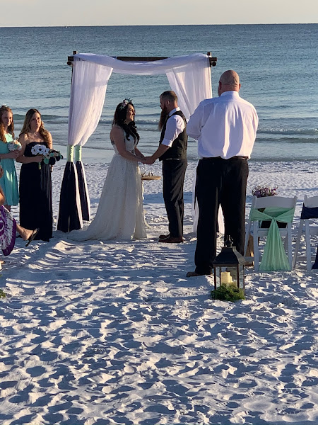 KM Beach Weddings, LLC
