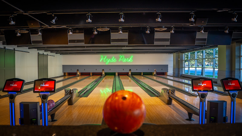 Seven Ten Social - Bowling alley in Chicago