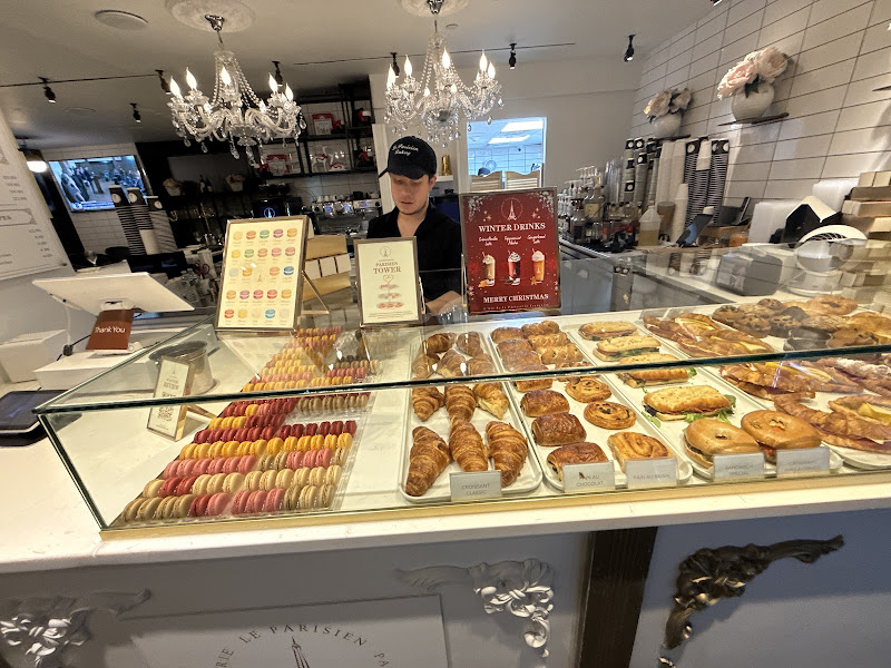 Le Parisien Bakery