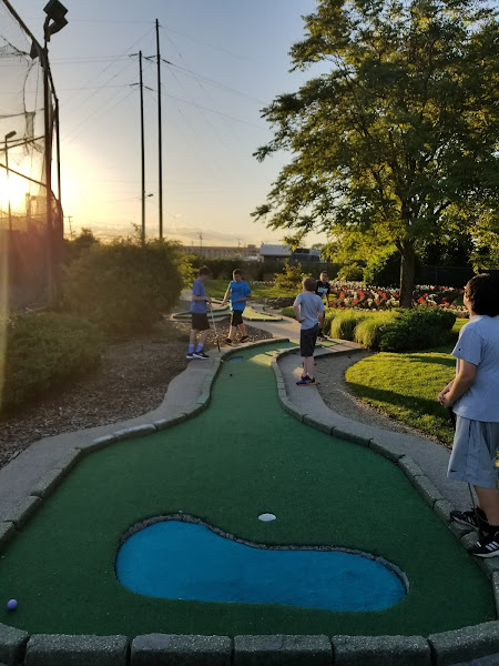Five Towns Mini Golf & Batting Range