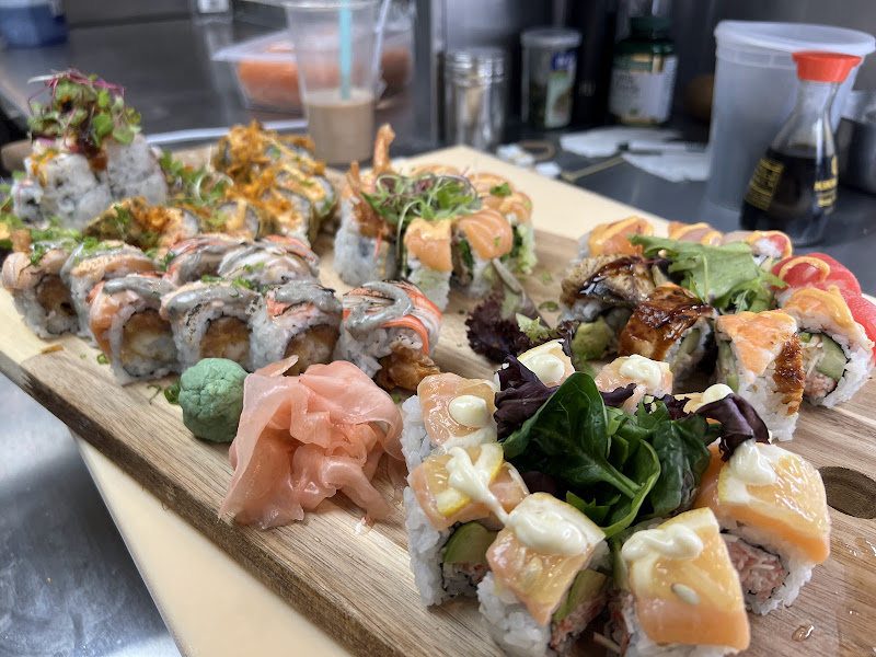 MANTA STEAK & SEAFOOD SUSHI BAR