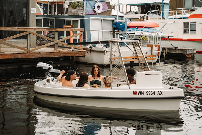 Lux Hot Tub Boats