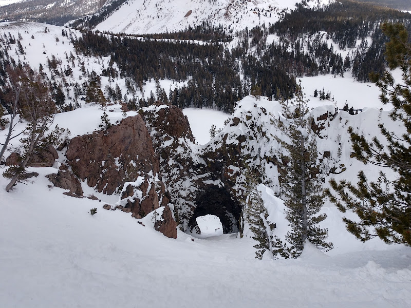 Hole in the Wall - Tourist attraction in CA 93546